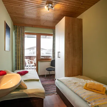 Moser * סנט יוהן אין טירול